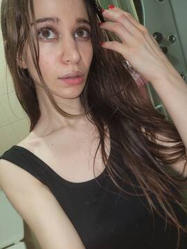 Public Photo of Miaelix69