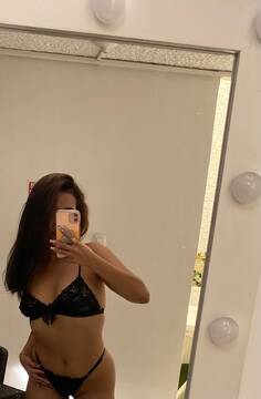 Public Photo of AlishaFox